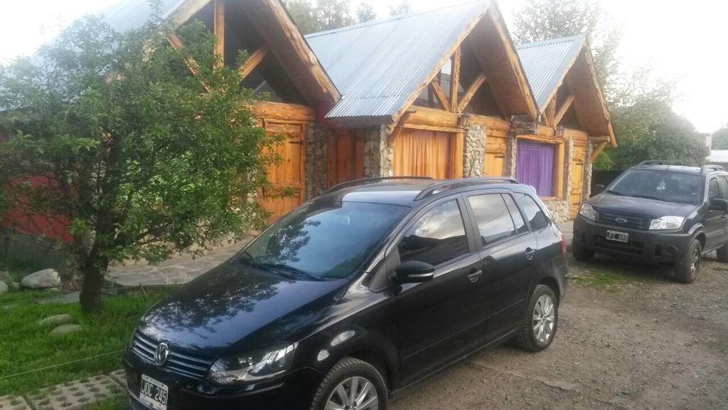 Cabanas Pehuenia Hostel El Bolsón Εξωτερικό φωτογραφία