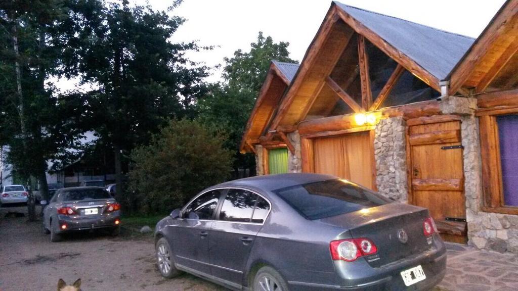Cabanas Pehuenia Hostel El Bolsón Εξωτερικό φωτογραφία